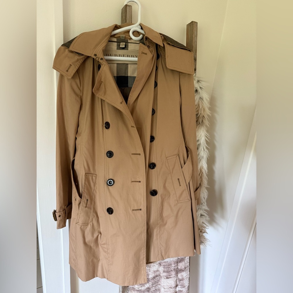 Burberry Classic Beige Trench Coat